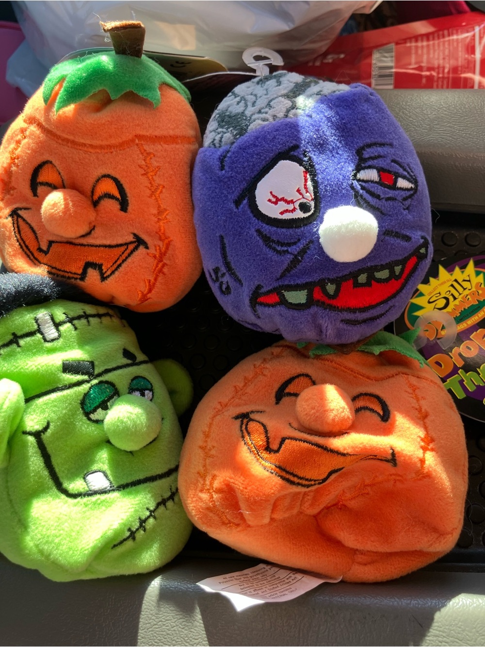 4 Silly Slammers Beanbag #54 Brainard Purple Brain #53 Gourdy Pumpkin w/tag